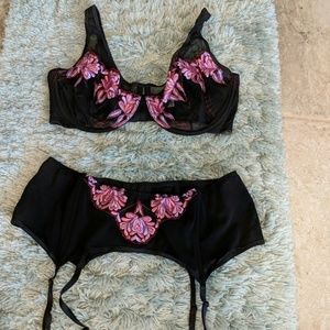 Cacique Black Bra with Garter Belt